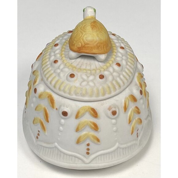 VTG LEFTON 4" Porcelain Bisque Turtle TRINKET BOX White Yellow 658 EUC - Picture 4 of 6